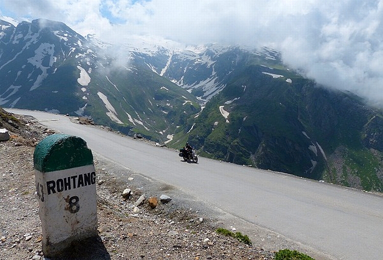 Rohtang Pass CNG Station